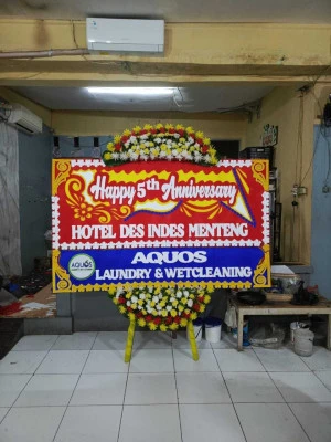 Papan Bunga di Jatinegara